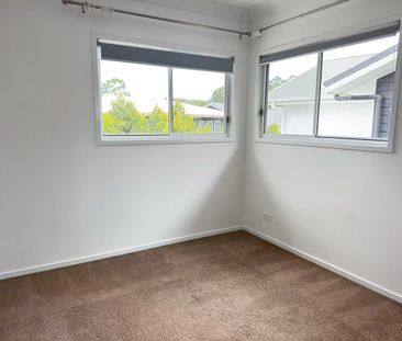 Spacious 4-Bedroom Townhouse in Artisan Parkland Terraces - Photo 5