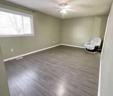 For Lease - 3216 Dovetail Mews Unit# MAIN & 2nd FLOOR, Mississauga,... - Photo 6