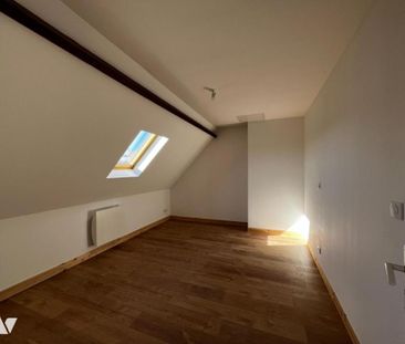 SAINTE-CATHERINE : appartement entièrement rénové avec une chambre - Photo 3