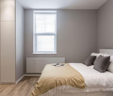 Ground floor flat to rent - Photo 2