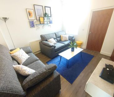 5 bedroom terraced house to rent - Photo 5