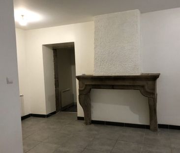 Appartement - 2 pièces - 39,69 m² - Saint-Étienne - Photo 2