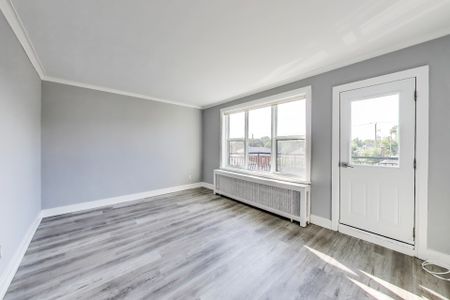 For Lease - 1744 Wilson Avenue Unit# 9, Toronto, Ontario - Photo 3