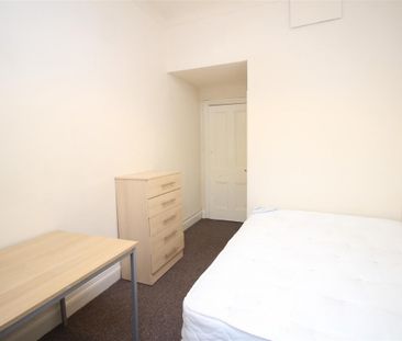 2 bedroom Student Flat to rent in Forsyth Road, Jesmond ,Newcastle ... - Photo 5