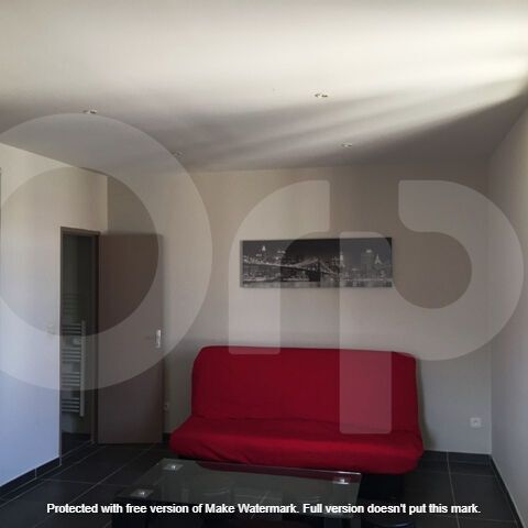 Appartement 1 pièces 25m2 MARSEILLE 8EME 600 euros - Photo 1