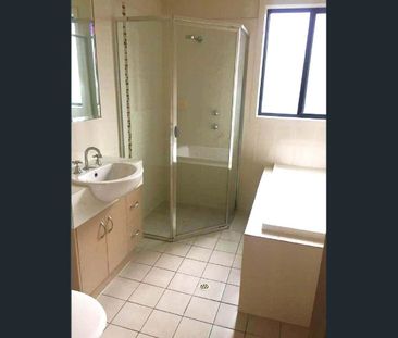 Tidy 3 Bedroom 2 Bathroom Family Home in Andrews Farm - Photo 4