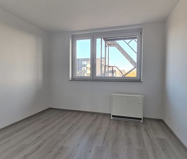 Komplett sanierte und sofort bezugsfertige 3,5 Zimmer Wohnung mit Balkon - Foto 1