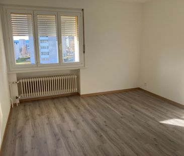 3 pièces | Abram-Louis-Breguet 19, 6ème Ouest, La Chaux-de-Fonds - Photo 3