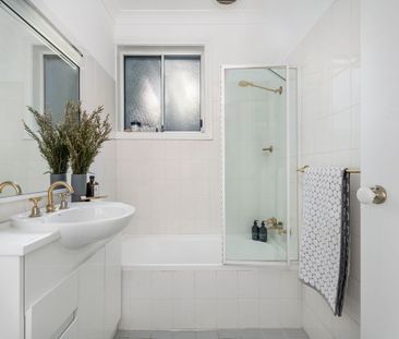 Tranquil, Low-Maintenance Living Just Steps from Lane Cove Village - Photo 5