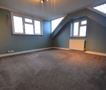 2 bedroom Detached bungalow to rent - Photo 1