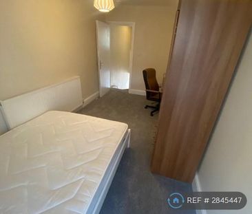 4 bedroom terraced house to rent - Photo 6