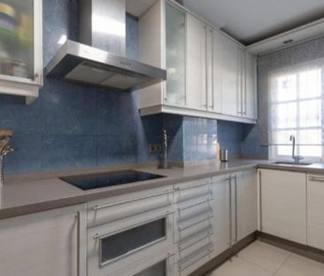 3 bedroom luxury House for rent in Benalmádena, Spain - Photo 4