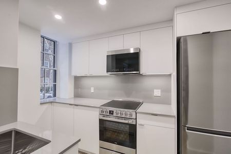 3421 Durocher Street - Photo 4