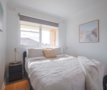 Convenient Location – 2 Bed Apartment - Photo 6