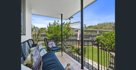 Comfortable Family Living in Redcliffe - Photo 5