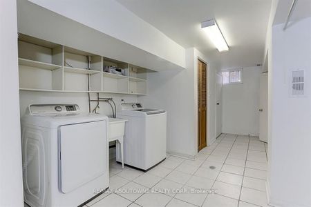 For Lease - 31 Lambeth Square Unit# #Main Floor 1, Toronto, Ontario - Photo 2
