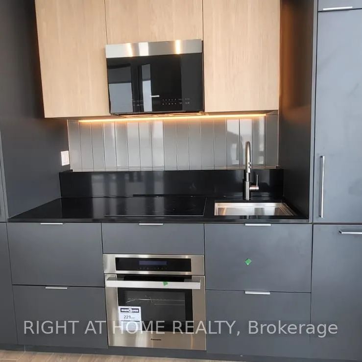 1 Fairview Rd East Road #1004 - Photo 1