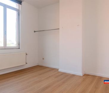 Woning met 2 slpks en koer - € 1.100 - Photo 2