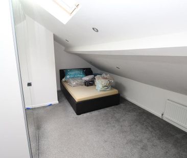 7 bedroom private hall to rent - Photo 4