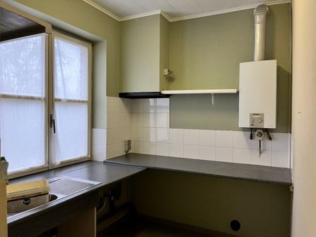 Ruime alleenstaande woning met 3 slaapkamers - Photo 2