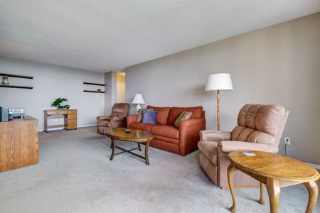 For Lease - 665 Bathgate Drive Unit# 1914, Overbrook - Castleheights and Area, Ontario - Photo 3