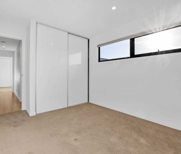 Enjoy the relaxed lifestyle!! - Photo 3