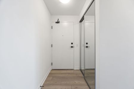 For Lease - 10 Abeja Street Unit# 2521, Vaughan, Ontario - Photo 5