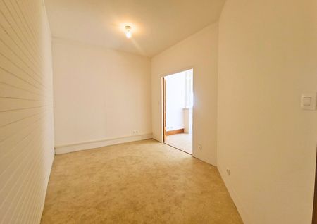 Location Appartement 2 pièces 57m² - Photo 4