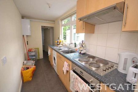 Blenheim Gardens, Reading, RG1 - Photo 4