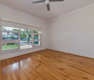 17 Hampton Street, Hawthorn. - Photo 4