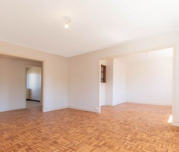 Location Appartement 4 pièces 66m² - Photo 2