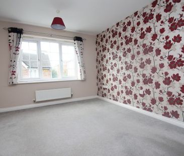 Tangmere 2 bedroom apartment to rent - Photo 2