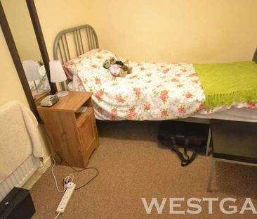 Blenheim Gardens, Reading, RG1 - Photo 2