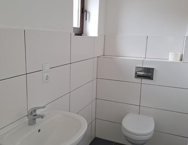 helle zentrale 1-Zimmerwohnung mit optional PKW-Stellplatz - Foto 1