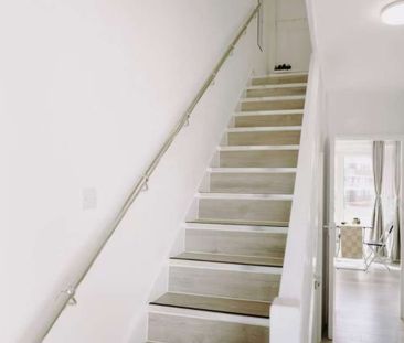 Room in a Shared Flat, Dryburgh House, SW1V - Photo 2