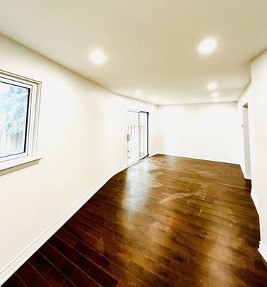 For Lease - 26 Niles Way, Markham, Ontario - Photo 1