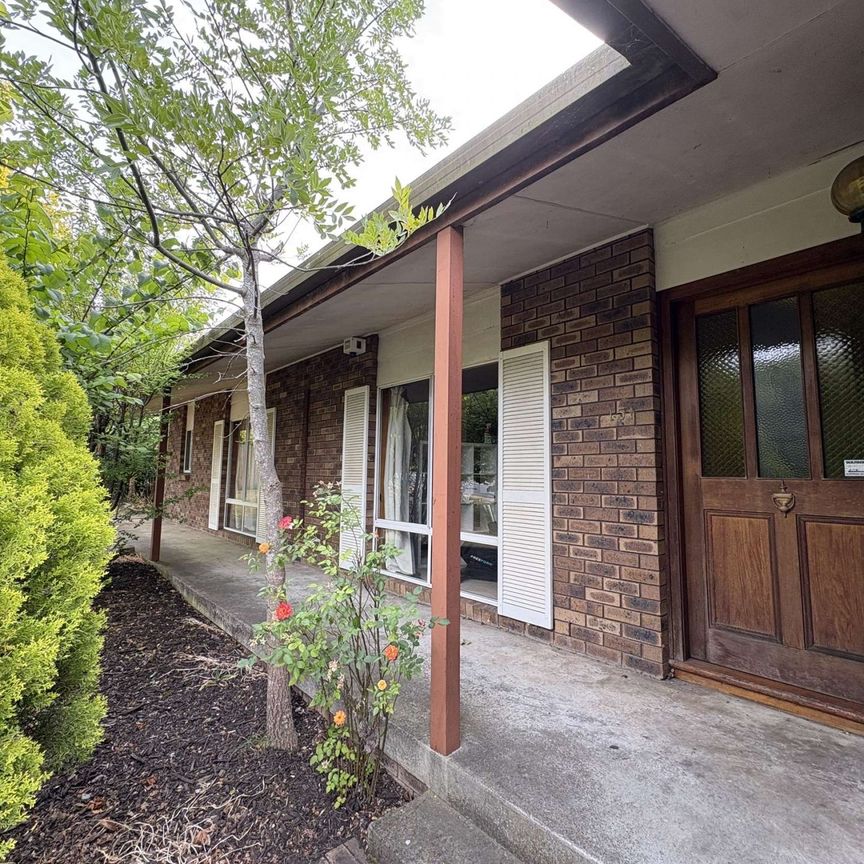 What more could you want? You'll love living here! - Photo 2