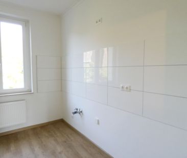 *** Altbaufans aufgepasst! Großzügige 2-Zi-Wohnung mit toller Wohnk... - Foto 2