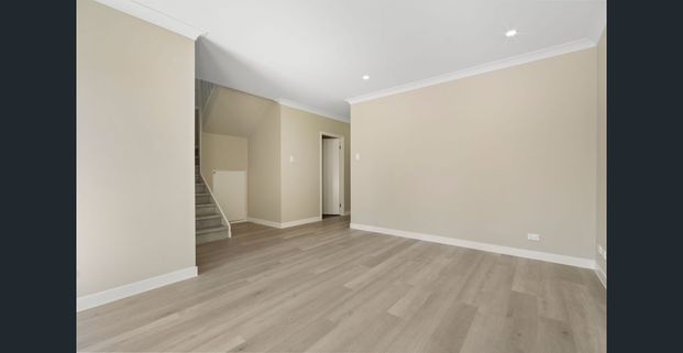 Perfect Family Home in Wynnum West - Photo 1