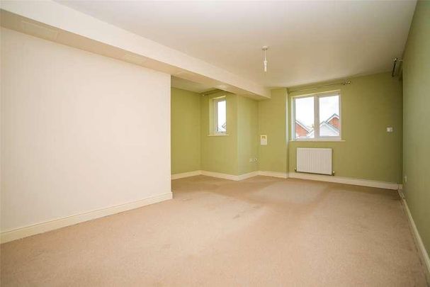 Adams Drive, Willesborough, Ashford, Kent, TN24 - Photo 1