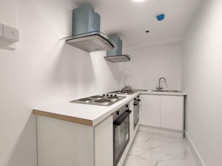 Studio to rent - Photo 3