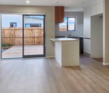 Takanini - New Build 3 bedroom Townhouse - Photo 2