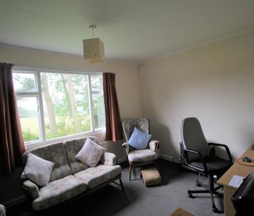 3 bedroom bungalow to rent - Photo 2