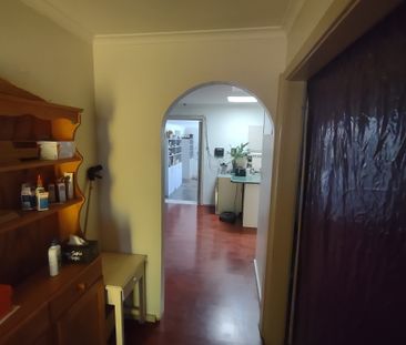 Morphett Vale - Photo 4