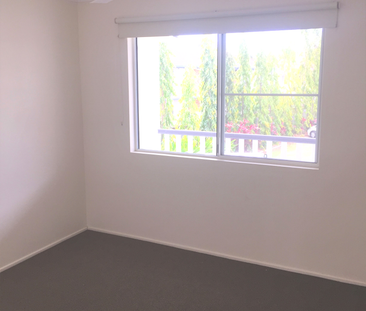 Low-Maintenance Living in a Quiet, Convenient Location! - Photo 1