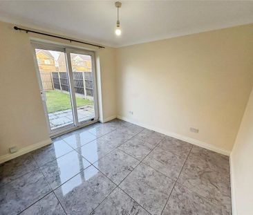 3 bedroom detached house to rent - Photo 1