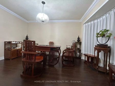 37 Allangrove Crescent #2nd Floor - Photo 4