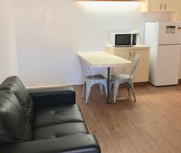 Conveniently Located - Partly Furnished - Photo 2