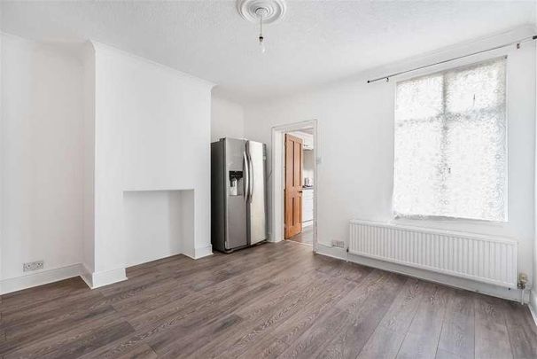 Deacon Road, Kingston Upon Thames, KT2 - Photo 1