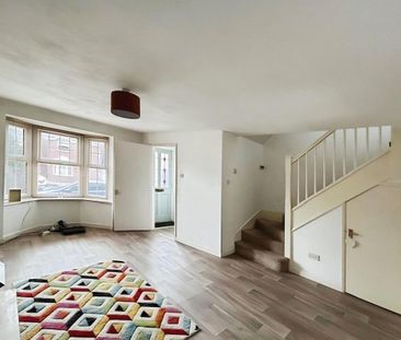 3 bedroom detached house to rent - Photo 4